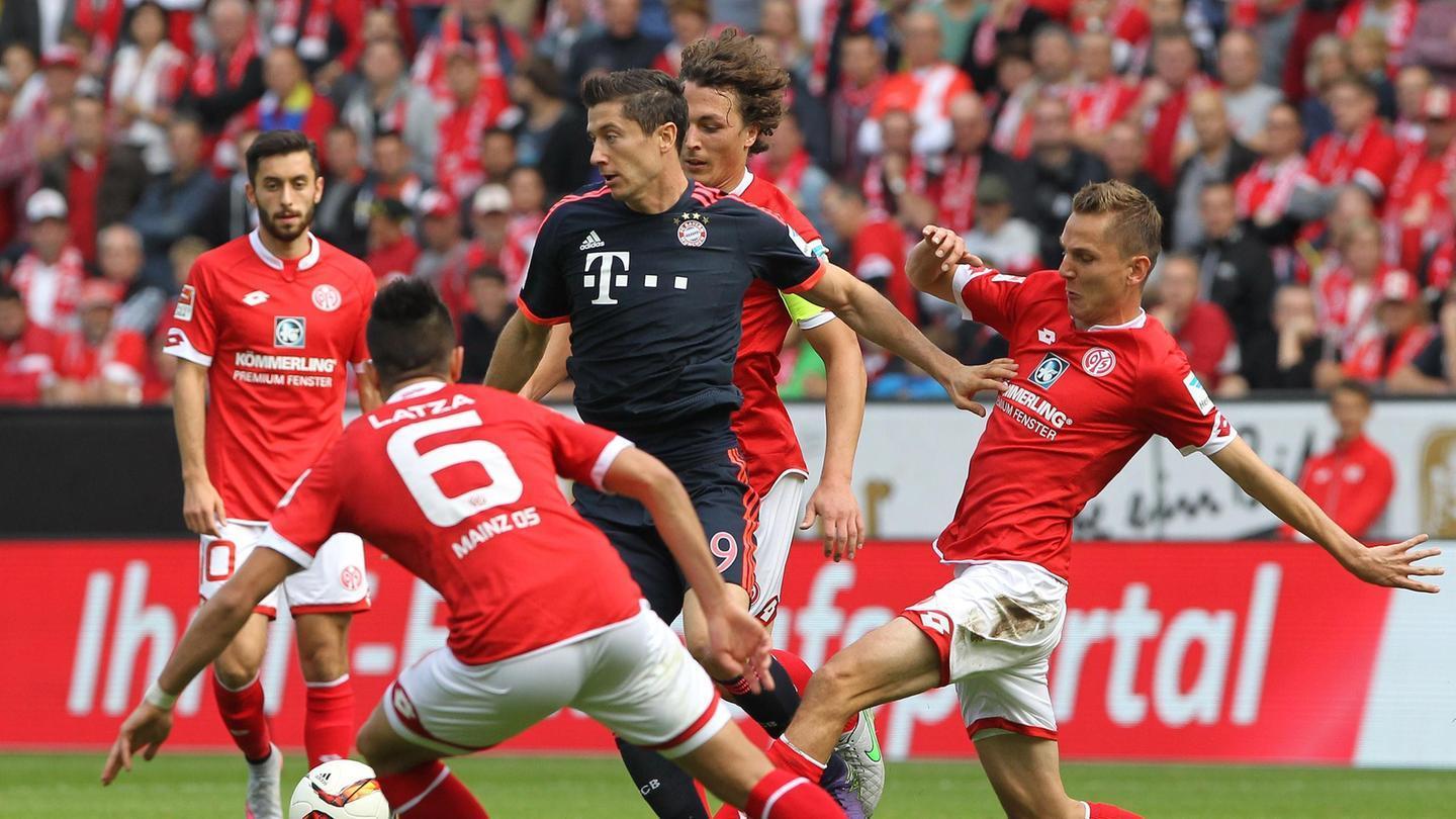 Spotify诺坎普：巴萨的年末胜利堡垒，迎战奥萨苏纳力争五连胜（巴萨坐镇Spotify诺坎普，年末迎战奥萨苏纳剑指五连胜）