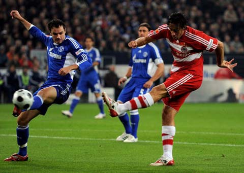 炸裂！14岁中国游泳天才自由泳上演逆袭夺冠，后程发力太恐怖了（14岁中国自由泳新星绝地反超夺冠，末段爆发震撼全场）