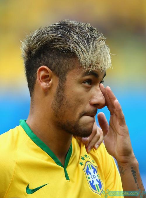 博主：亚马尔和尼科一样受伤病困扰，但巴萨不懂西班牙为何区别对待（博主：亚马尔与尼科同样遭伤病困扰，巴萨质疑西班牙队为何双重标准）