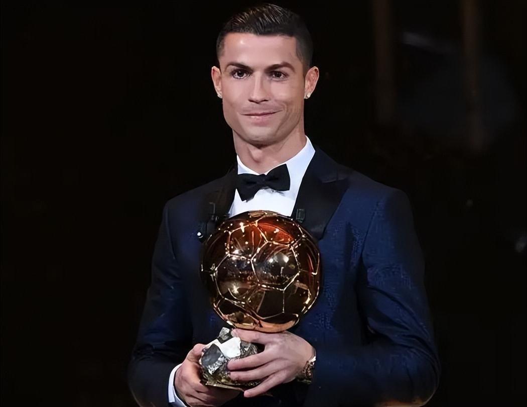 安东尼：我们会就我的红牌上诉，裁判也知道我的动作没有恶意（安东尼：将对红牌提出上诉，裁判明白我并无恶意）